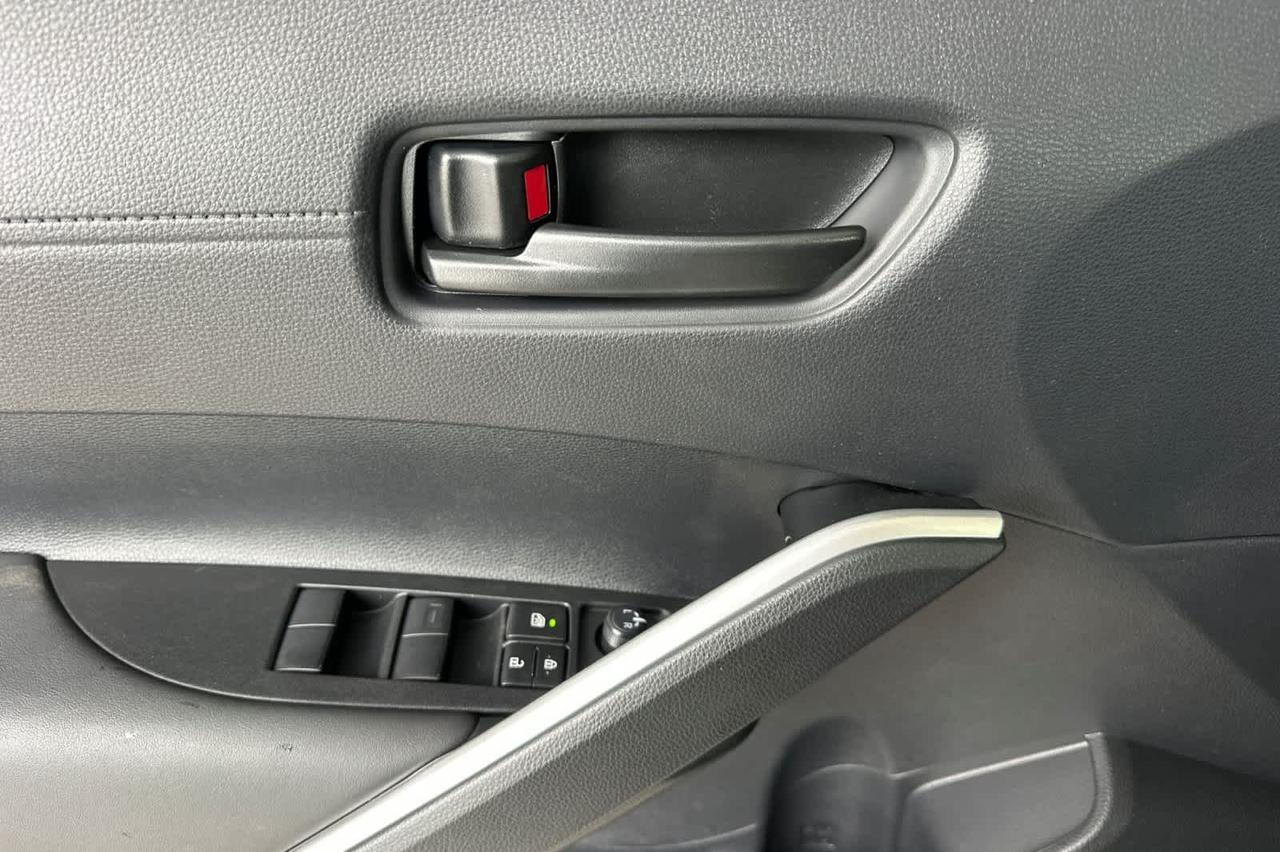 2026 Toyota Corolla Cross LE Roseville CA