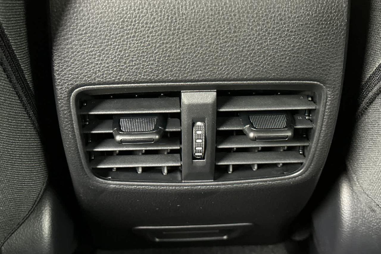 2026 Toyota Corolla Cross LE Roseville CA