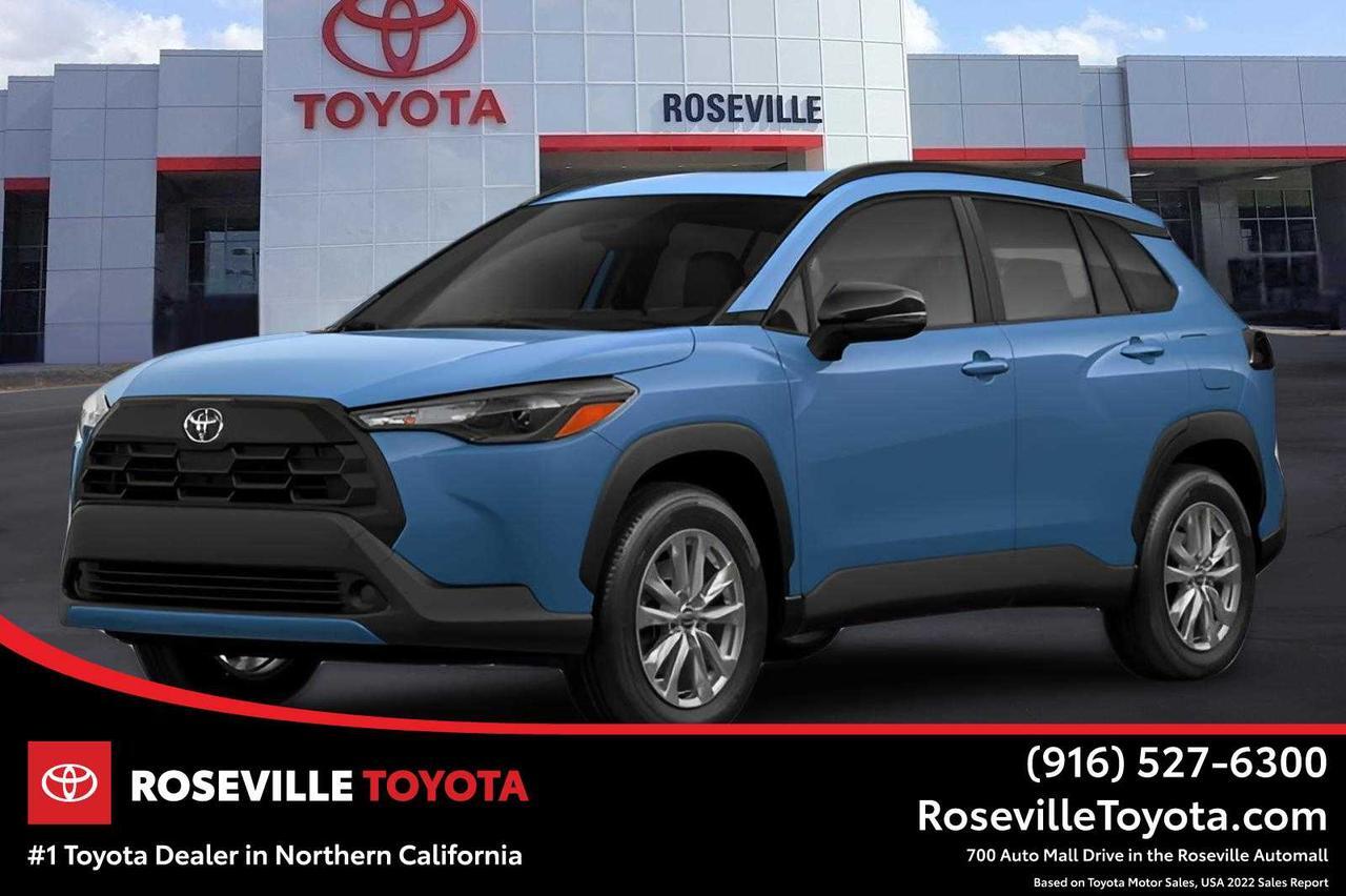 2026 Toyota Corolla Cross LE