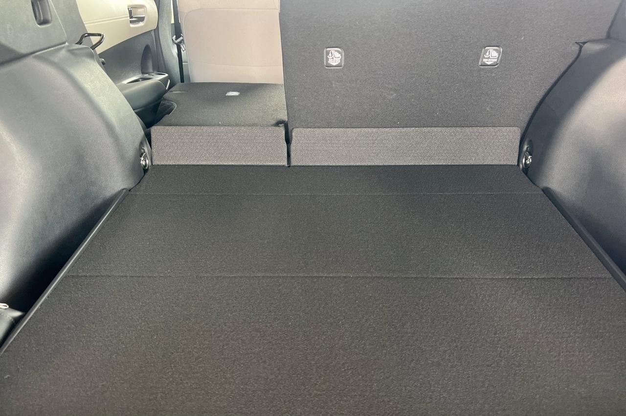 2026 Toyota Corolla Cross LE Ontario OR