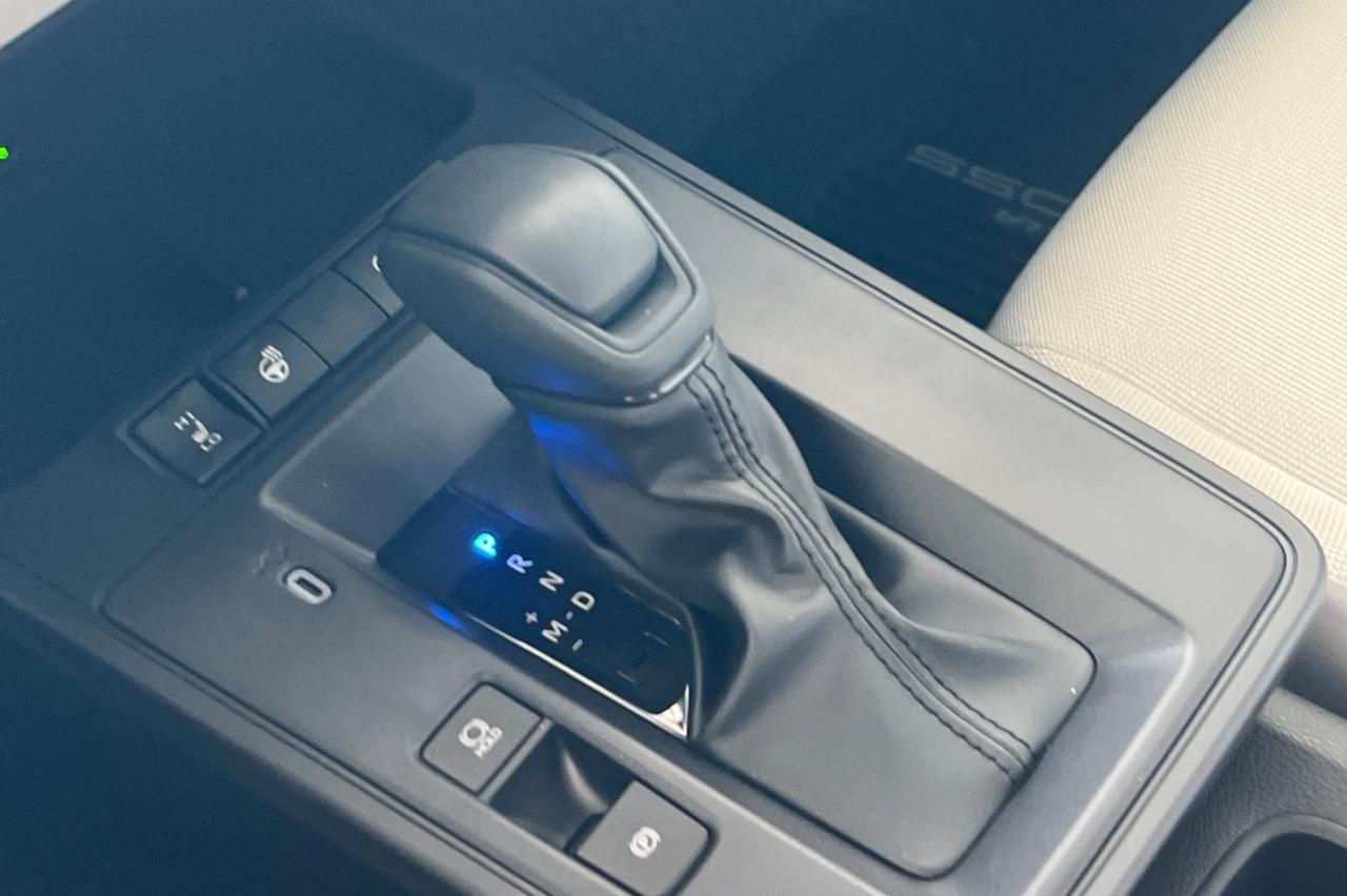2026 Toyota Corolla Cross LE Ontario OR