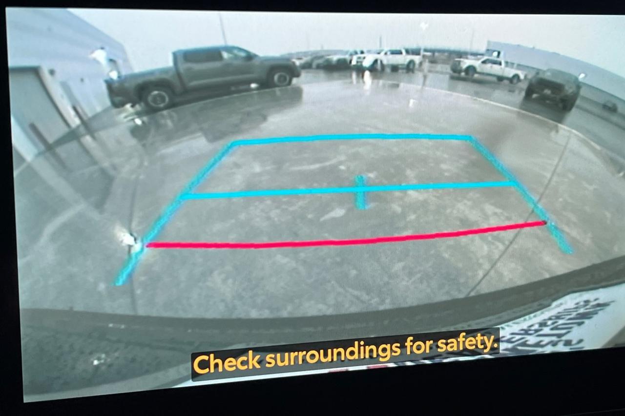 2026 Toyota Corolla Cross LE Ontario OR