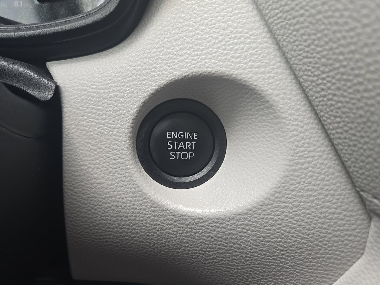 2026 Toyota Corolla Cross LE West Burlington IA