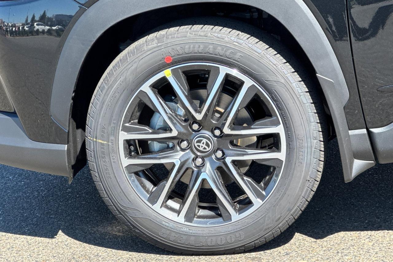 2026 Toyota Corolla Cross XLE Roseville CA