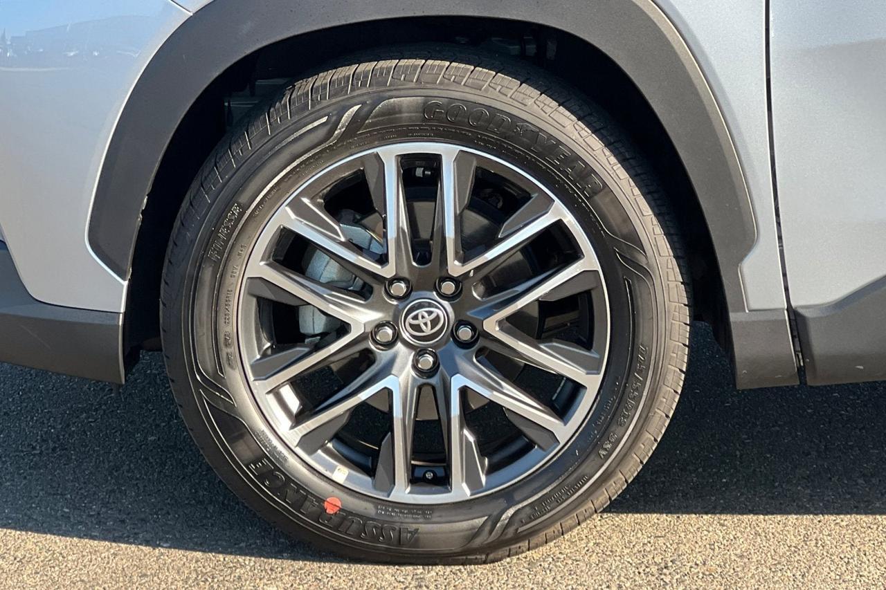 2026 Toyota Corolla Cross XLE Roseville CA