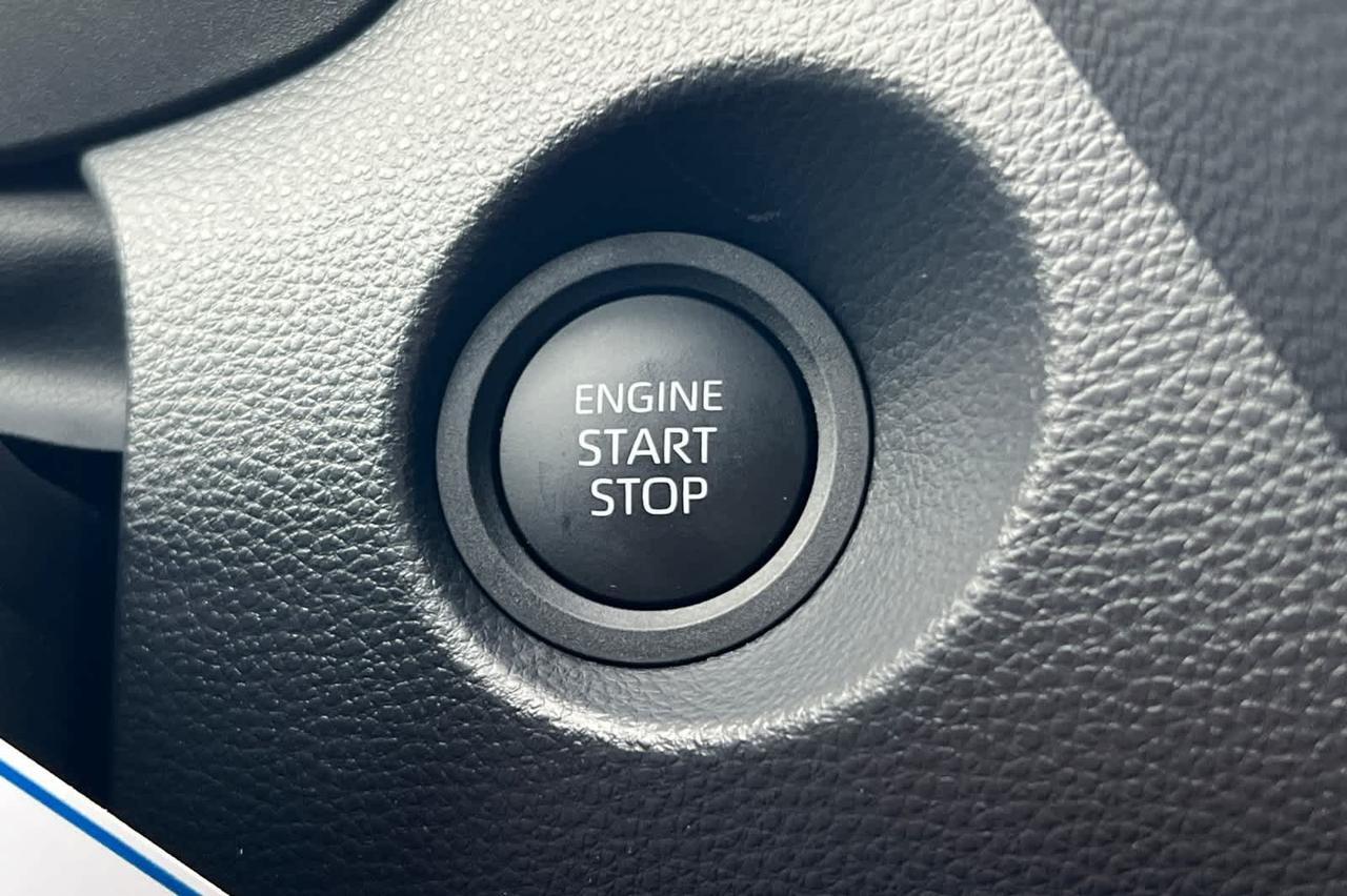 2026 Toyota Corolla Cross XLE Roseville CA