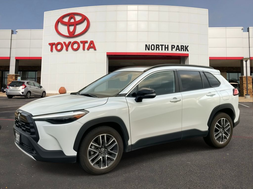 2026 Toyota Corolla Cross XLE