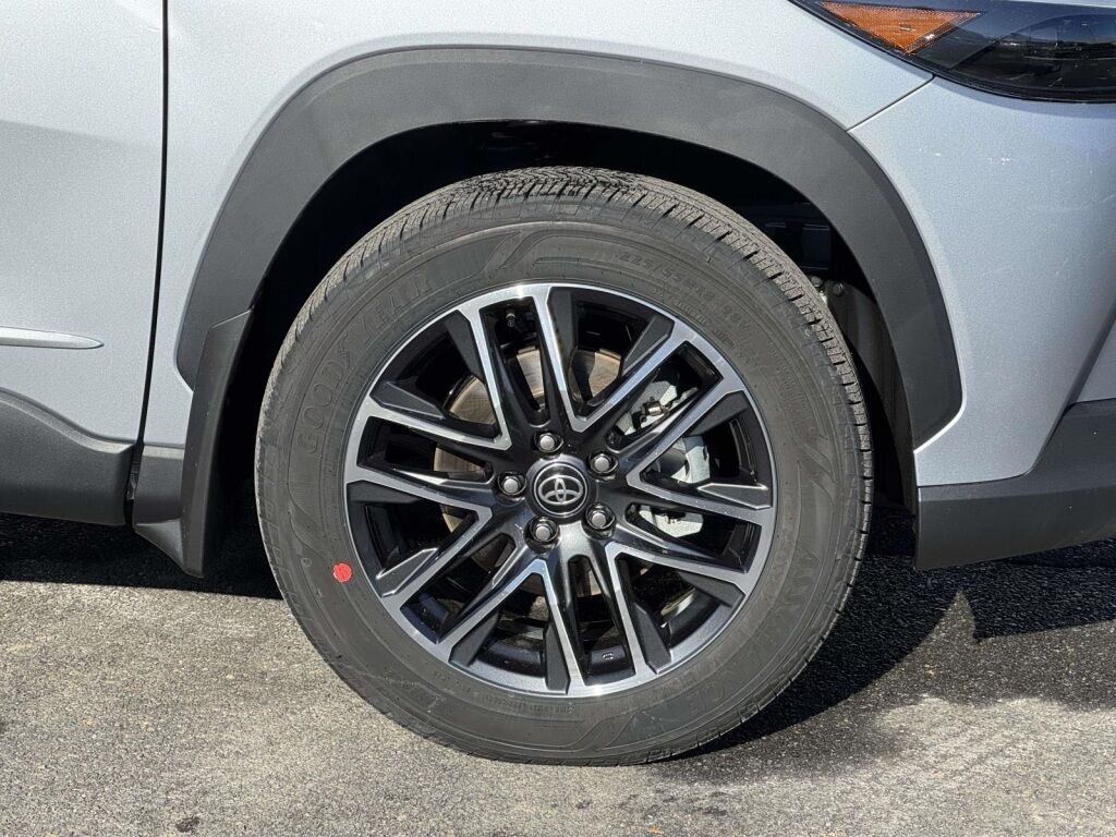 2026 Toyota Corolla Cross XLE Fredericksburg VA