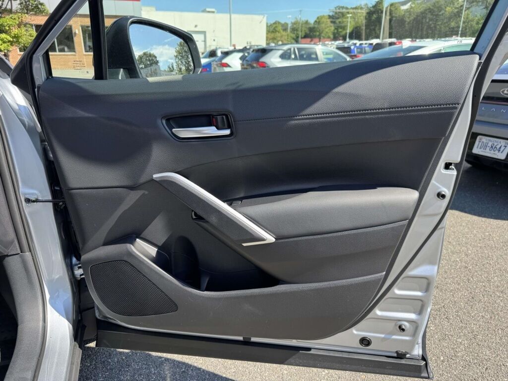 2026 Toyota Corolla Cross XLE Fredericksburg VA