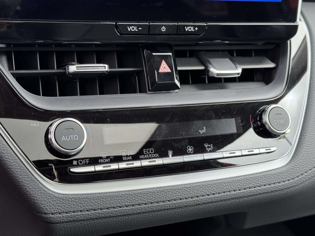 2026 Toyota Corolla Cross XLE Fredericksburg VA