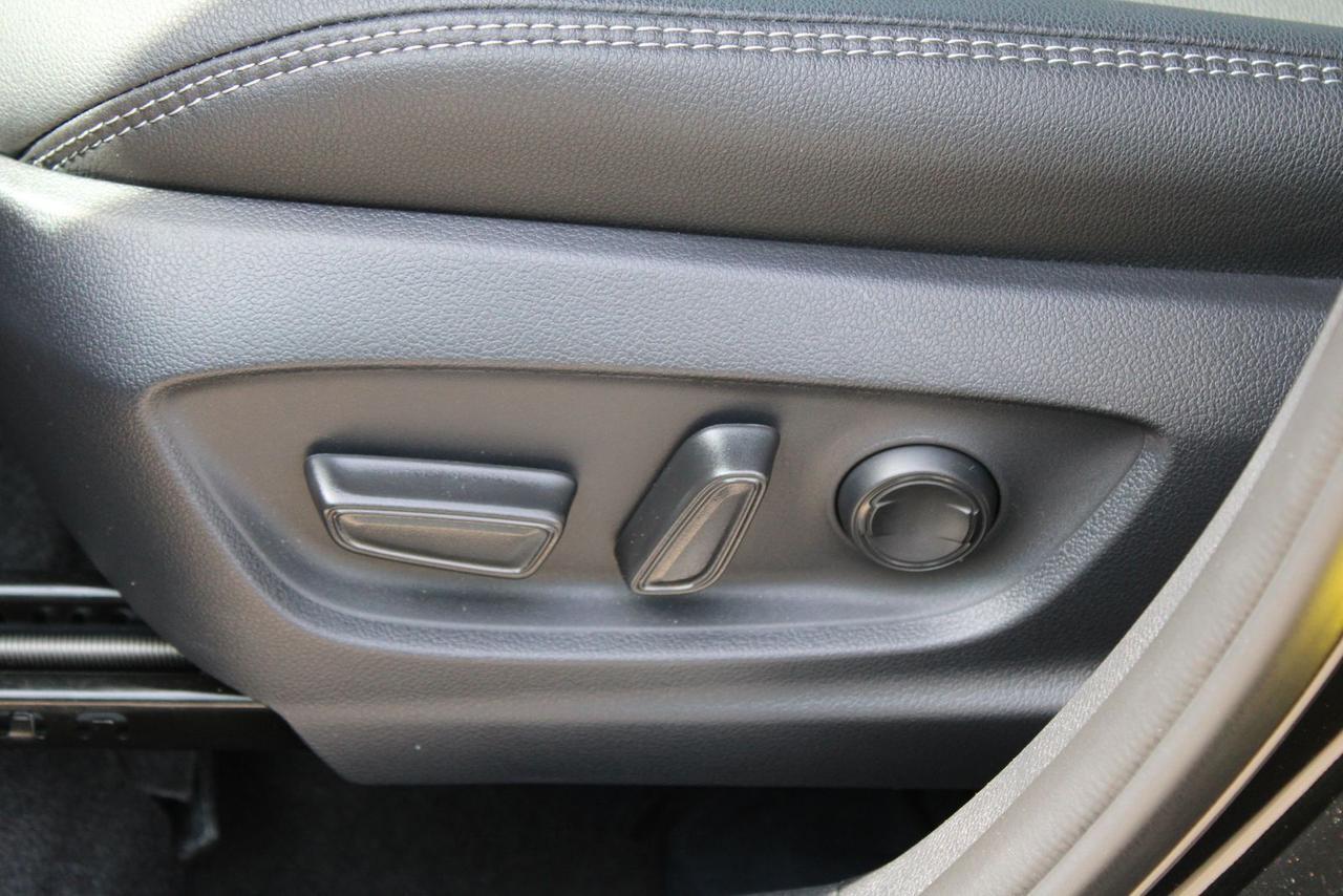 2026 Toyota Corolla Cross XLE Fredericksburg VA