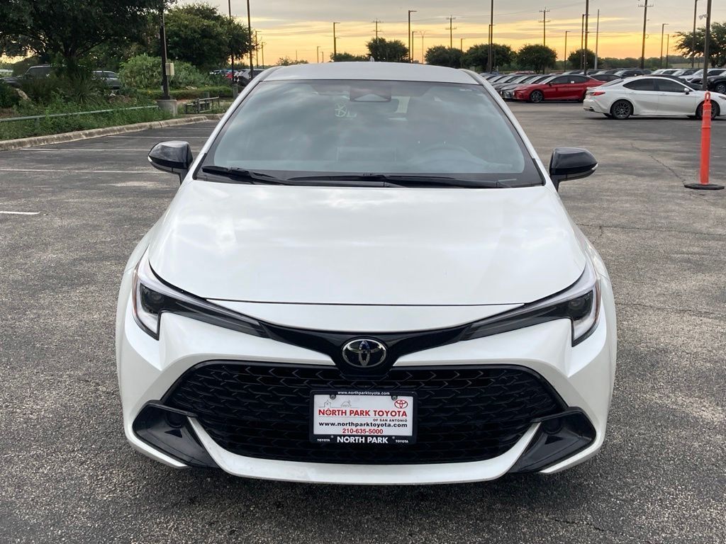 2026 Toyota Corolla Hatchback SE