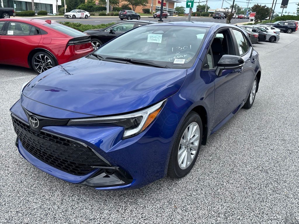 2026 Toyota Corolla Hatchback SE