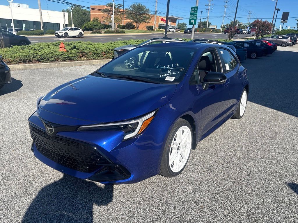 2026 Toyota Corolla Hatchback SE