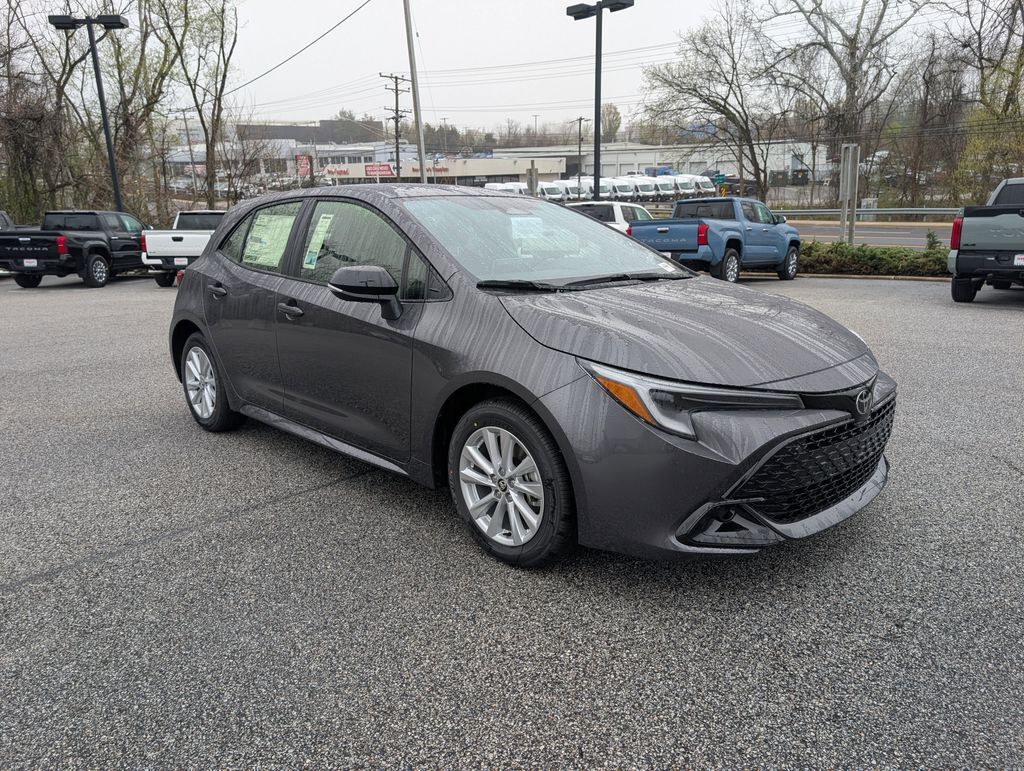 2026 Toyota Corolla Hatchback SE