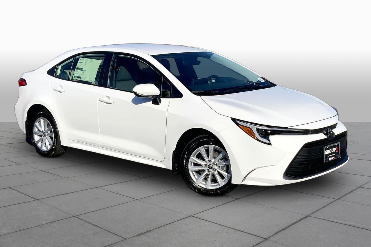 2026 Toyota Corolla Hybrid LE