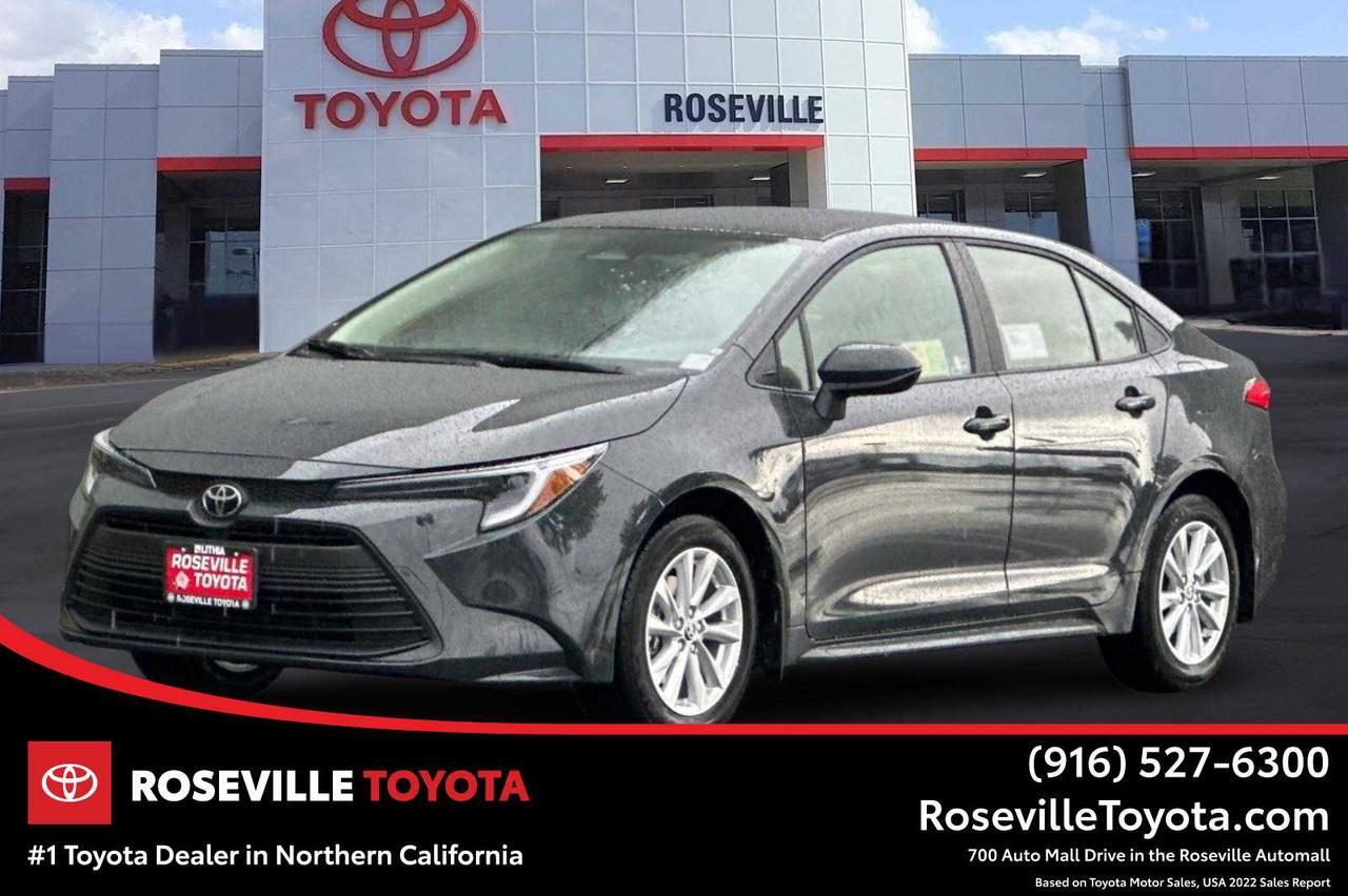 2026 Toyota Corolla Hybrid LE