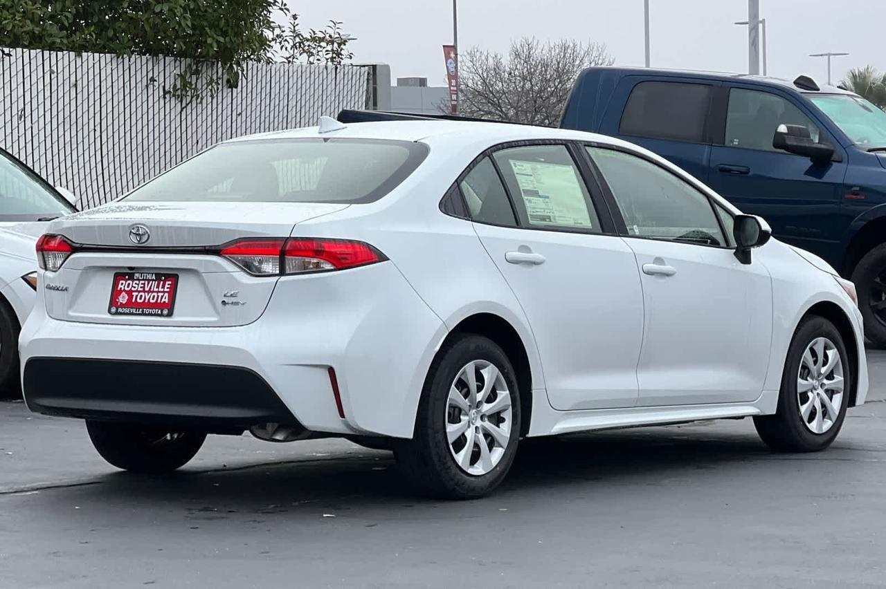 2026 Toyota Corolla Hybrid LE
