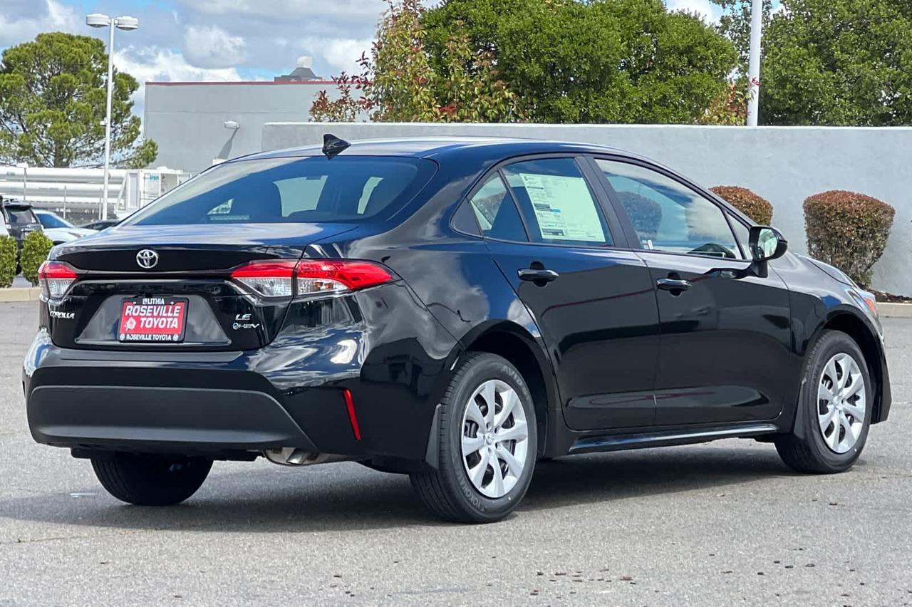 2026 Toyota Corolla Hybrid LE