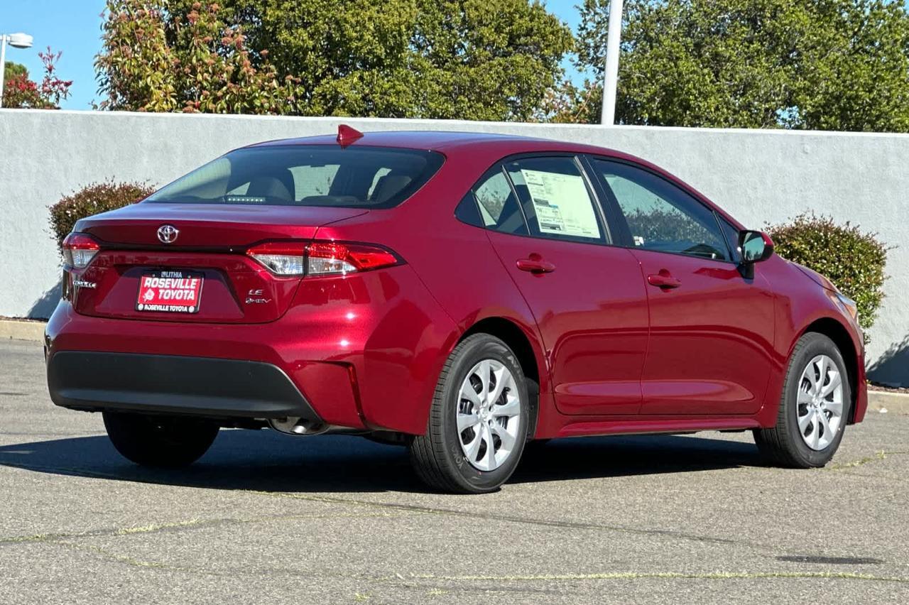 2026 Toyota Corolla Hybrid LE