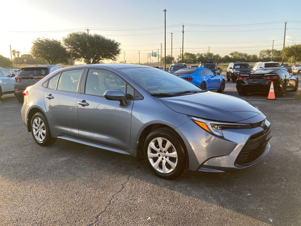 2026 Toyota Corolla Hybrid LE