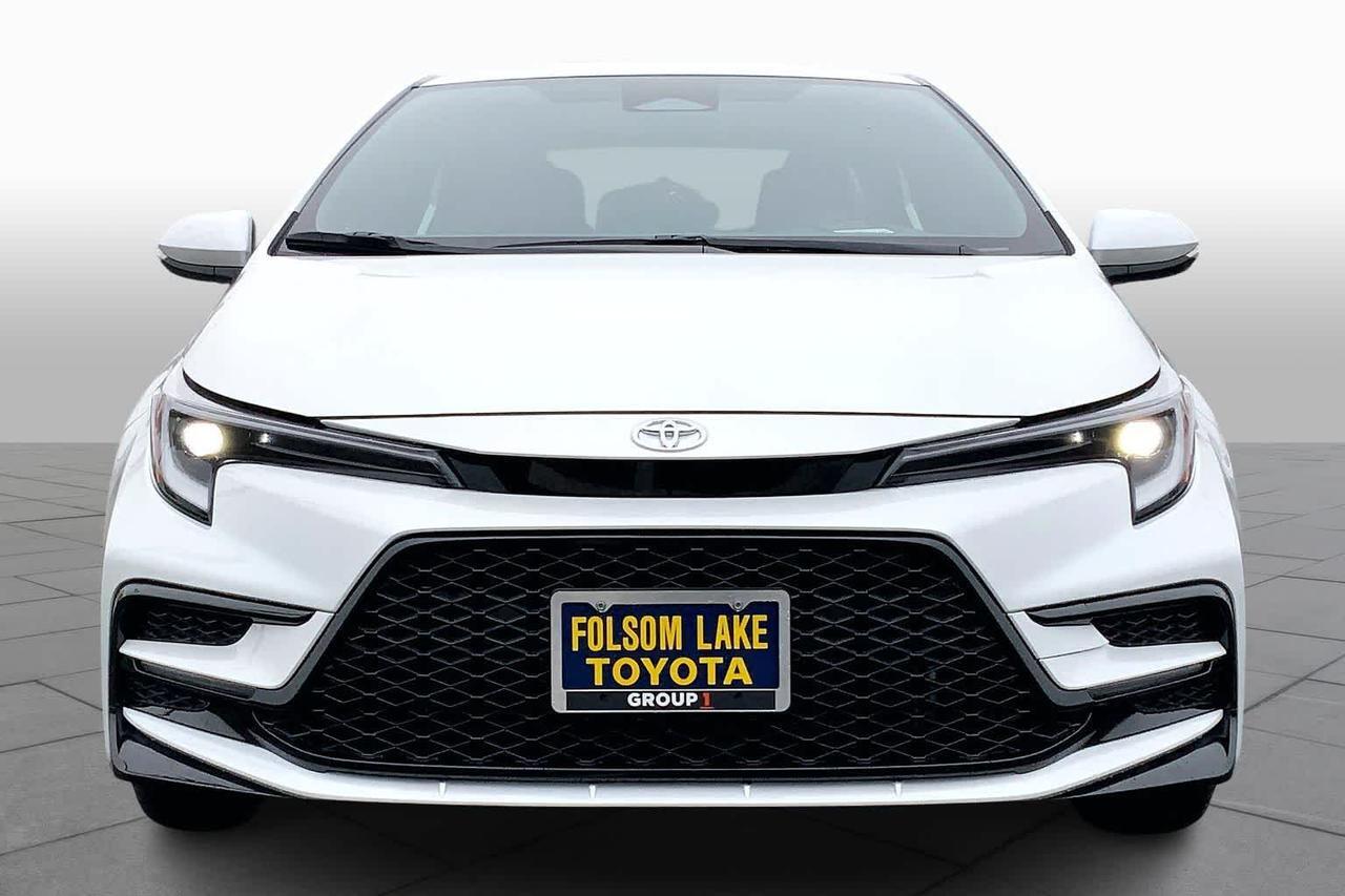 2026 Toyota Corolla Hybrid SE