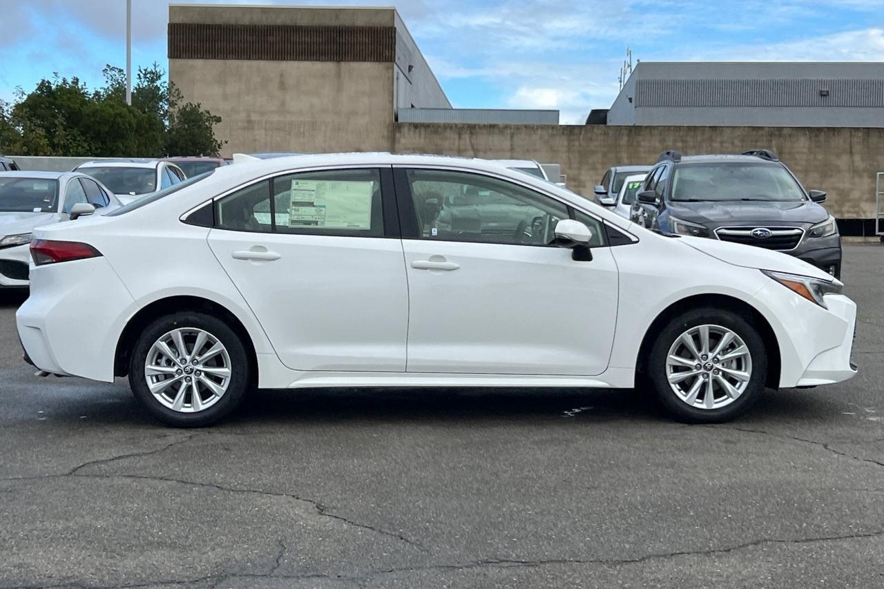 2026 Toyota Corolla Hybrid XLE