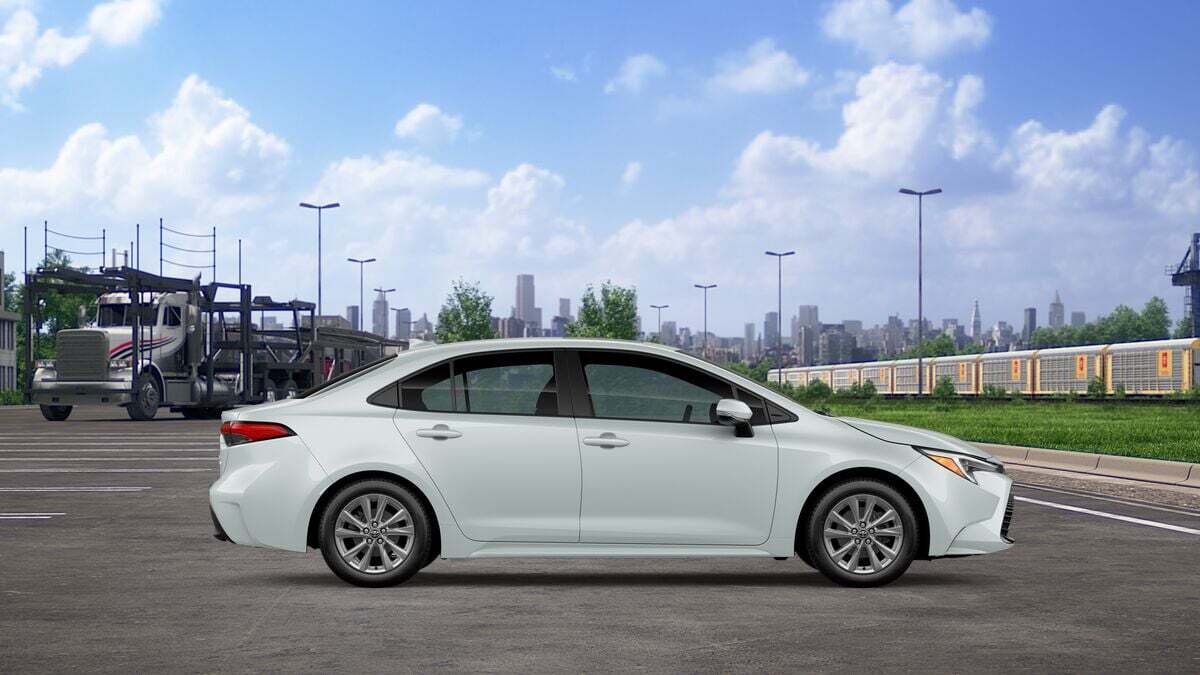 2026 Toyota Corolla Hybrid XLE Laurel MD