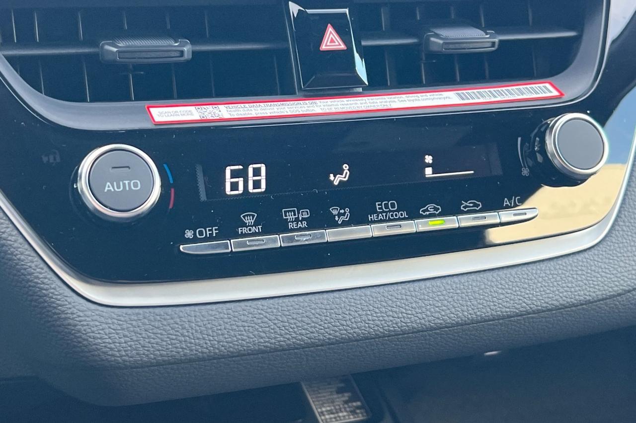 2026 Toyota Corolla SE Ontario OR