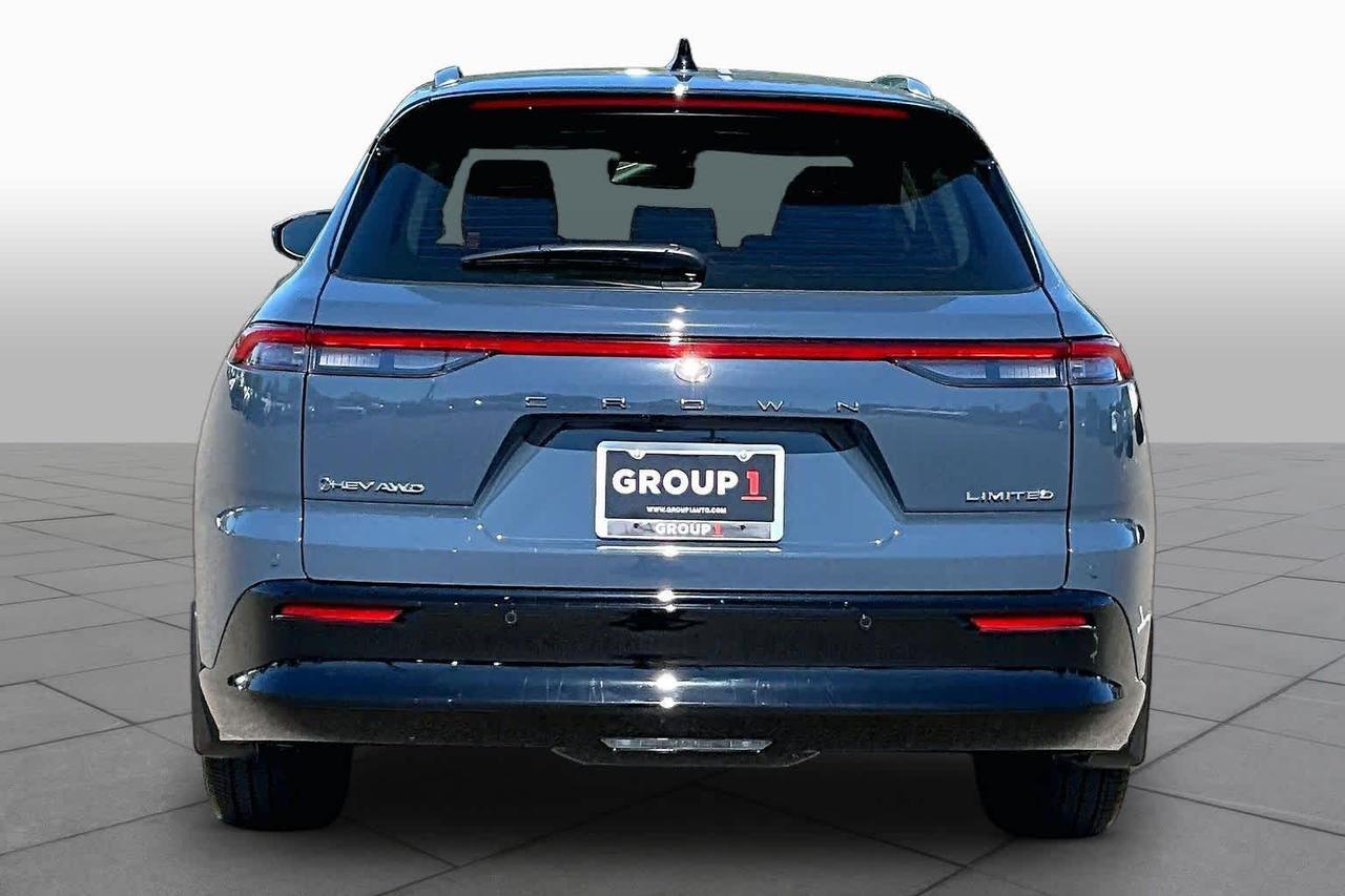2026 Toyota Crown Signia Limited Folsom CA