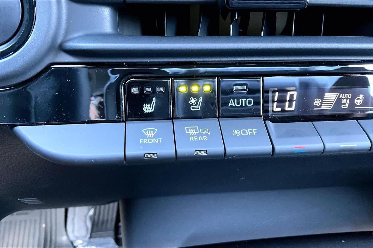 2026 Toyota Crown Signia Limited Folsom CA