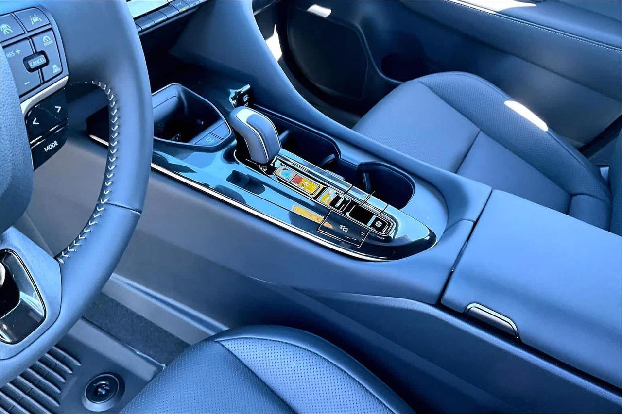 2026 Toyota Crown Signia Limited Folsom CA