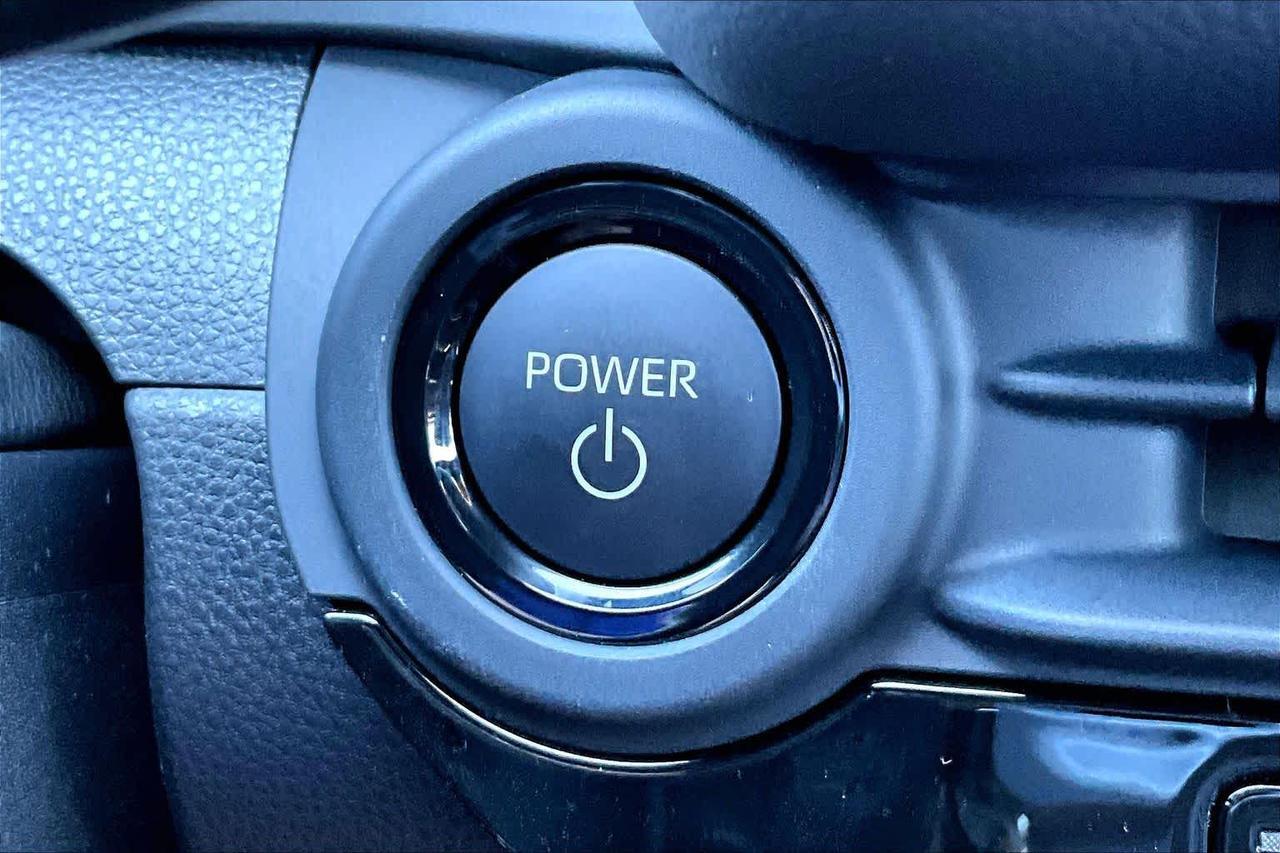 2026 Toyota Crown Signia Limited Folsom CA