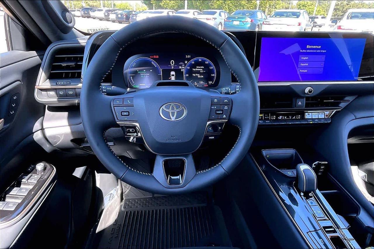 2026 Toyota Crown Signia Limited Folsom CA