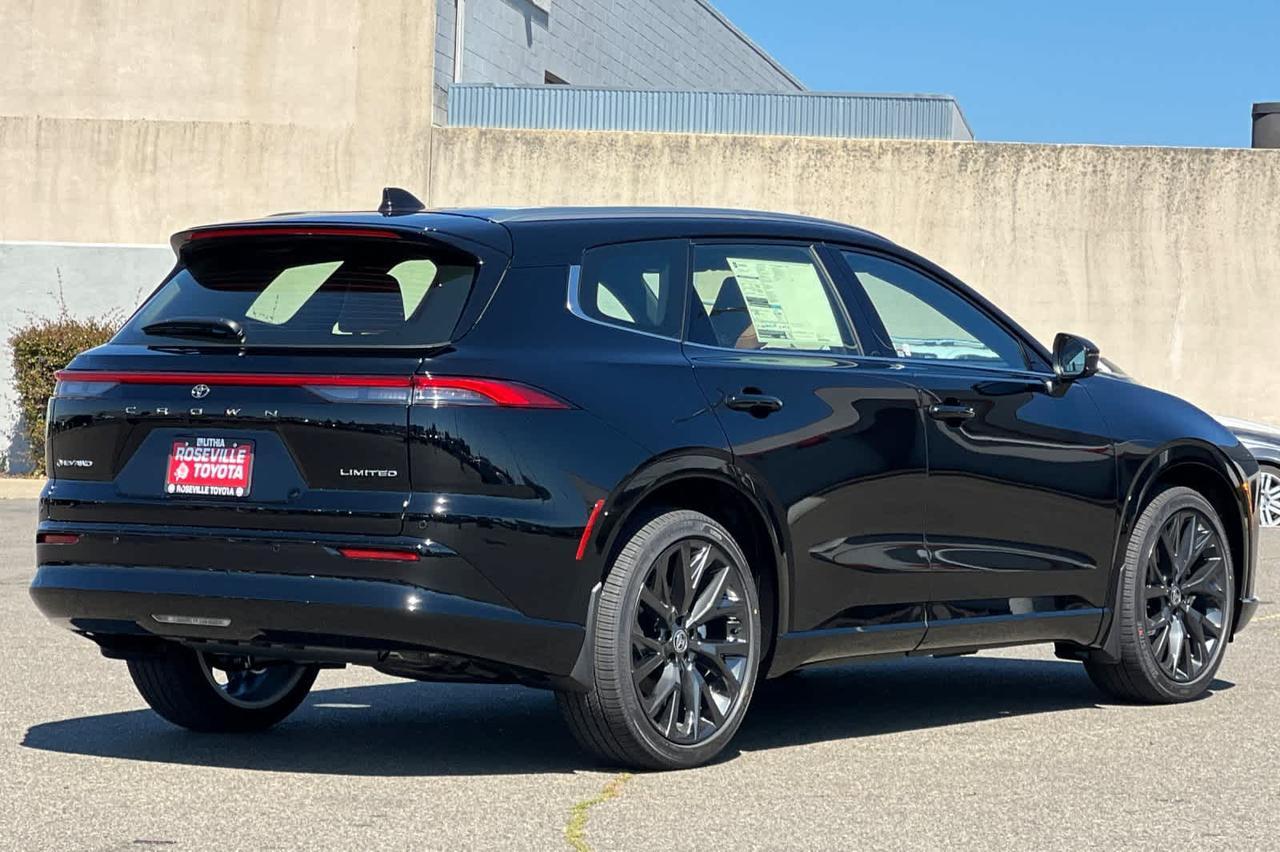 2026 Toyota Crown Signia Limited