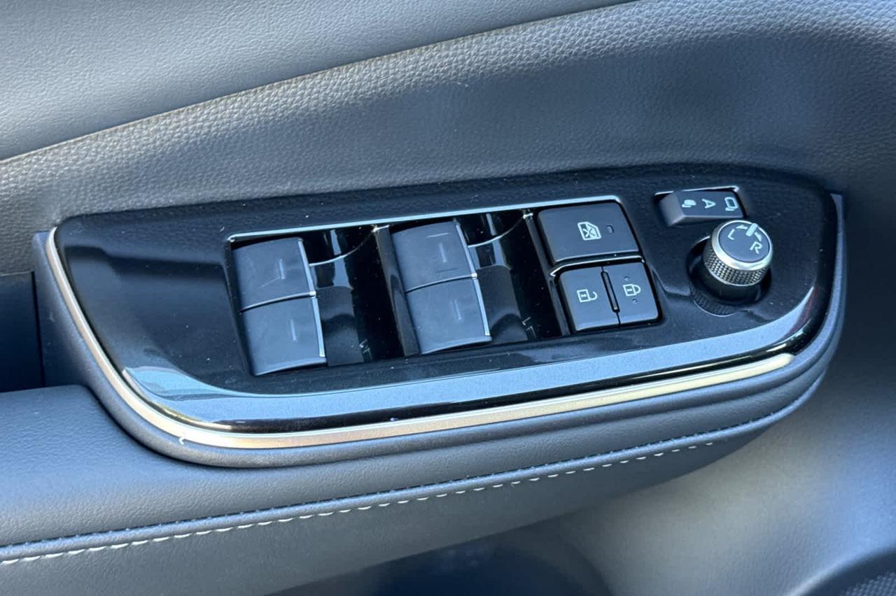 2026 Toyota Crown Signia Limited Roseville CA