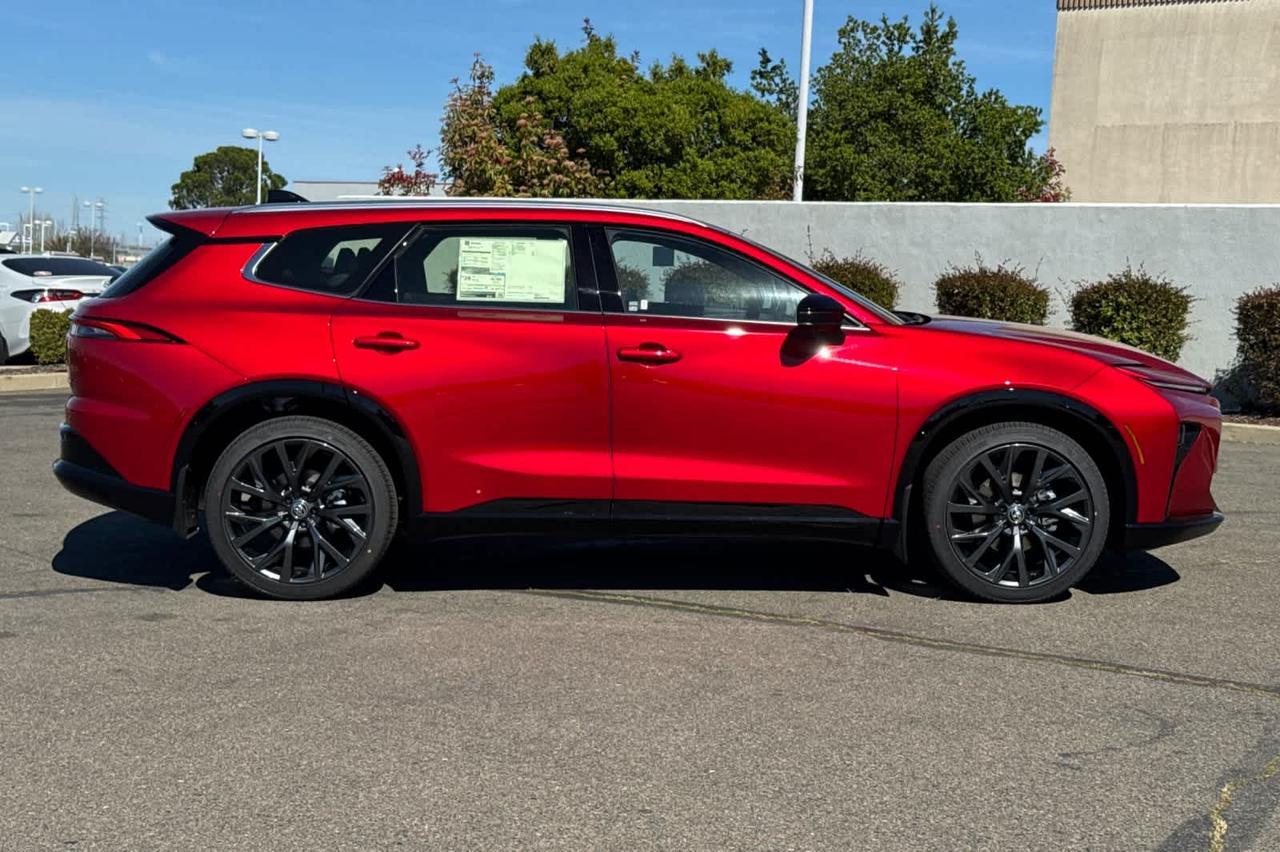 2026 Toyota Crown Signia Limited Roseville CA