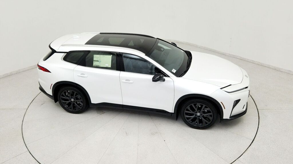 2026 Toyota Crown Signia Limited Stafford VA