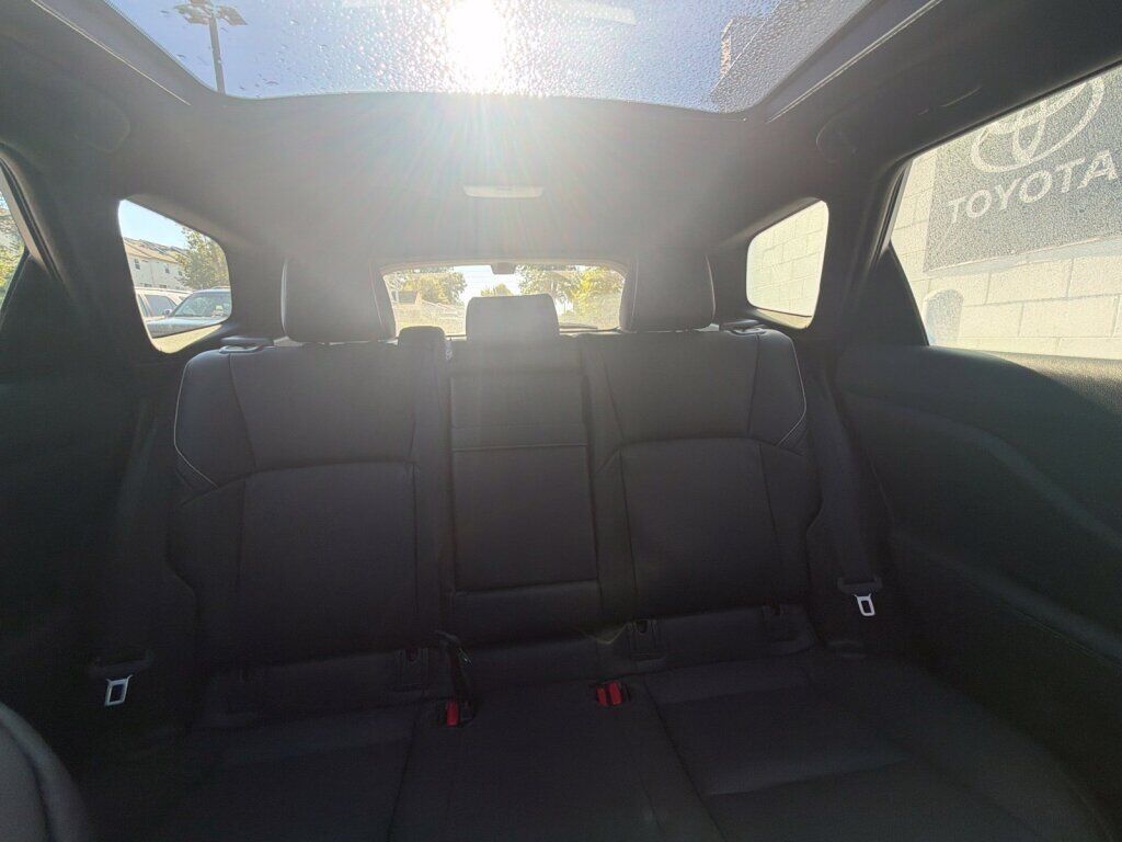 2026 Toyota Toyota Crown Signia Limited Fredericksburg VA