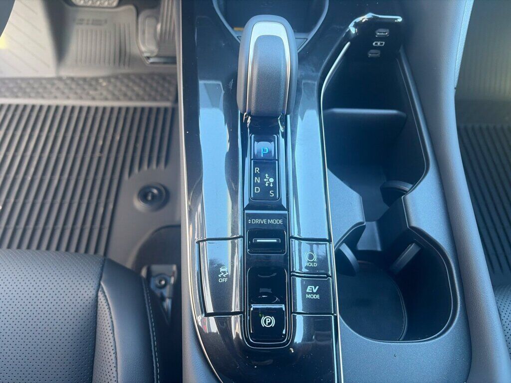 2026 Toyota Toyota Crown Signia Limited Fredericksburg VA