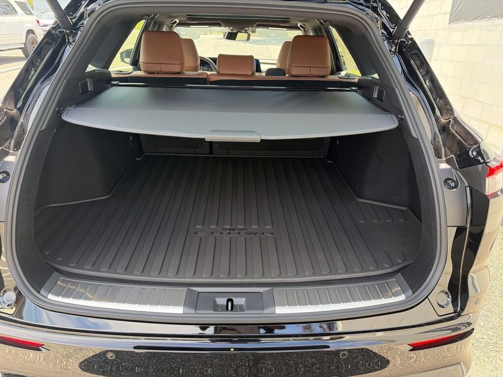 2026 Toyota Crown Signia Limited Fredericksburg VA