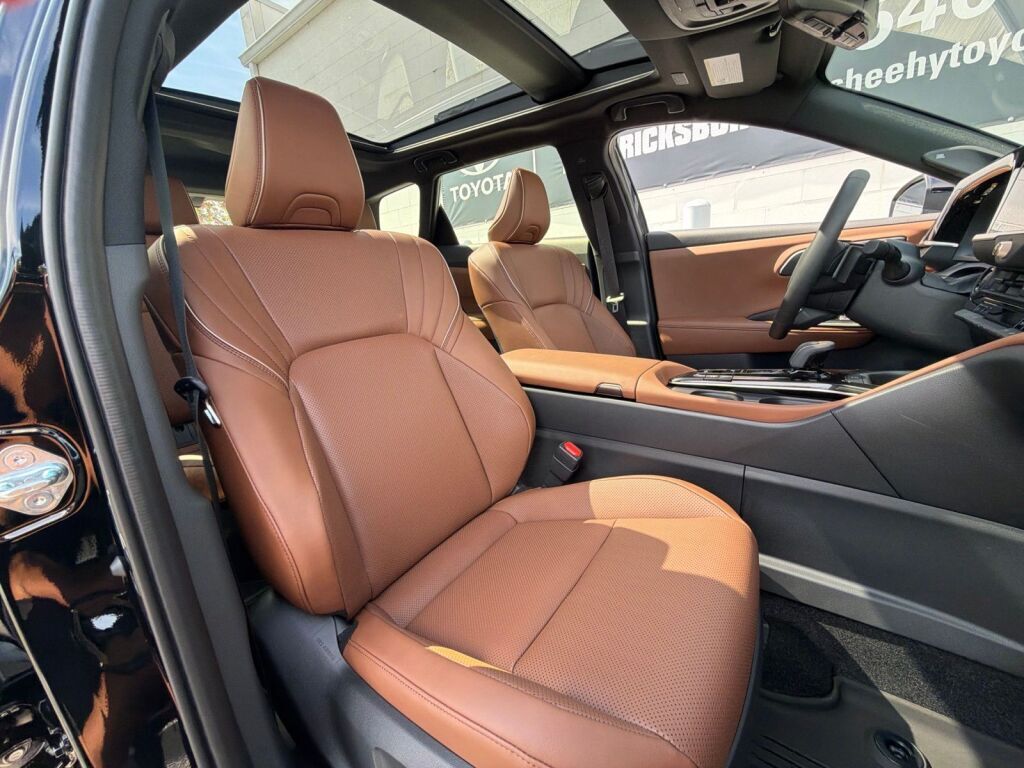 2026 Toyota Crown Signia Limited Fredericksburg VA