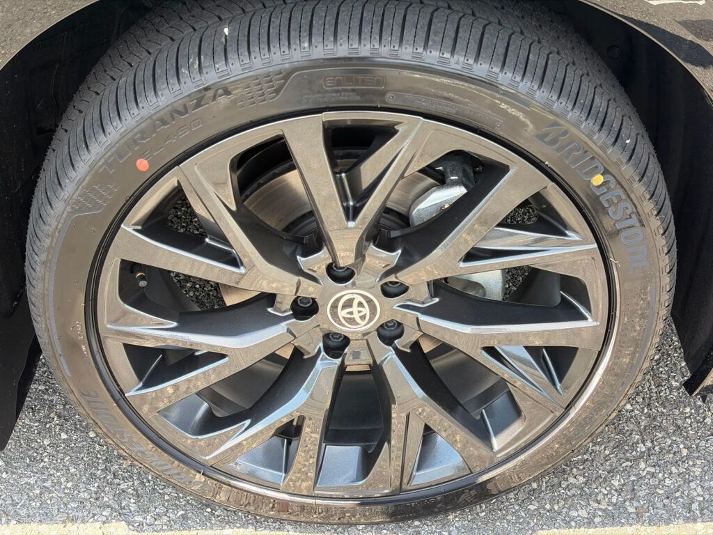 2026 Toyota Crown Signia Limited Fredericksburg VA