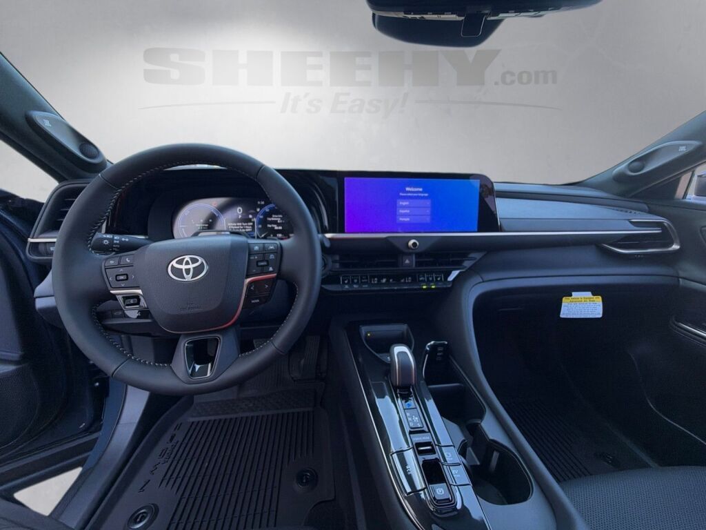 2026 Toyota Crown Signia Limited Fredericksburg VA