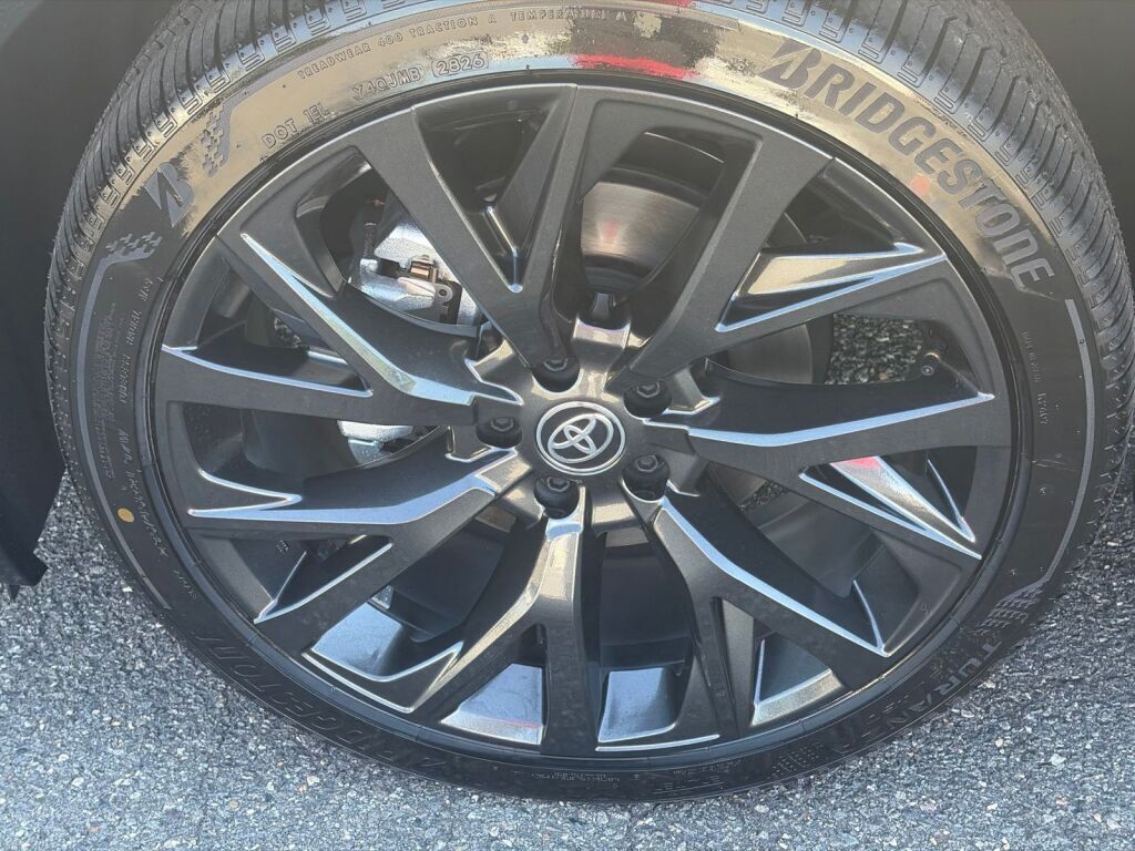 2026 Toyota Crown Signia Limited Fredericksburg VA