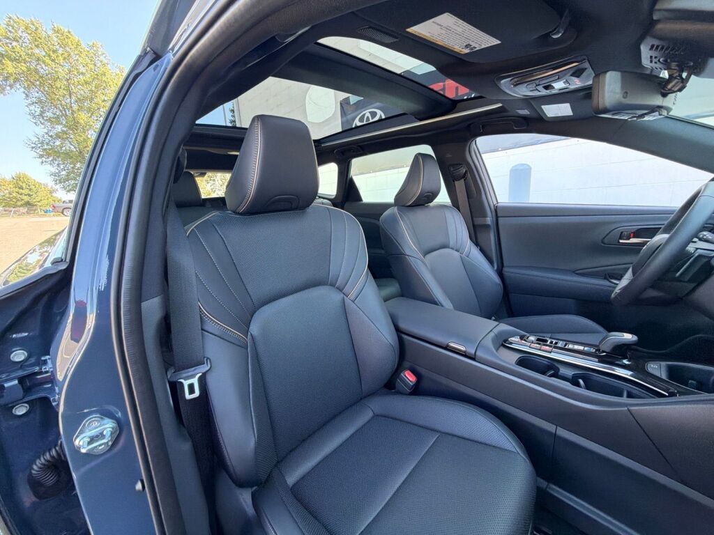 2026 Toyota Crown Signia Limited Fredericksburg VA
