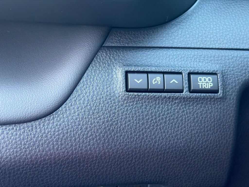 2026 Toyota Crown Signia Limited Fredericksburg VA