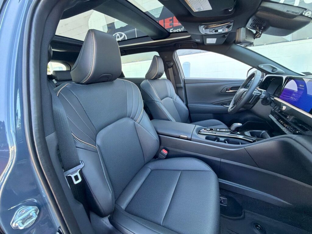 2026 Toyota Crown Signia Limited Fredericksburg VA