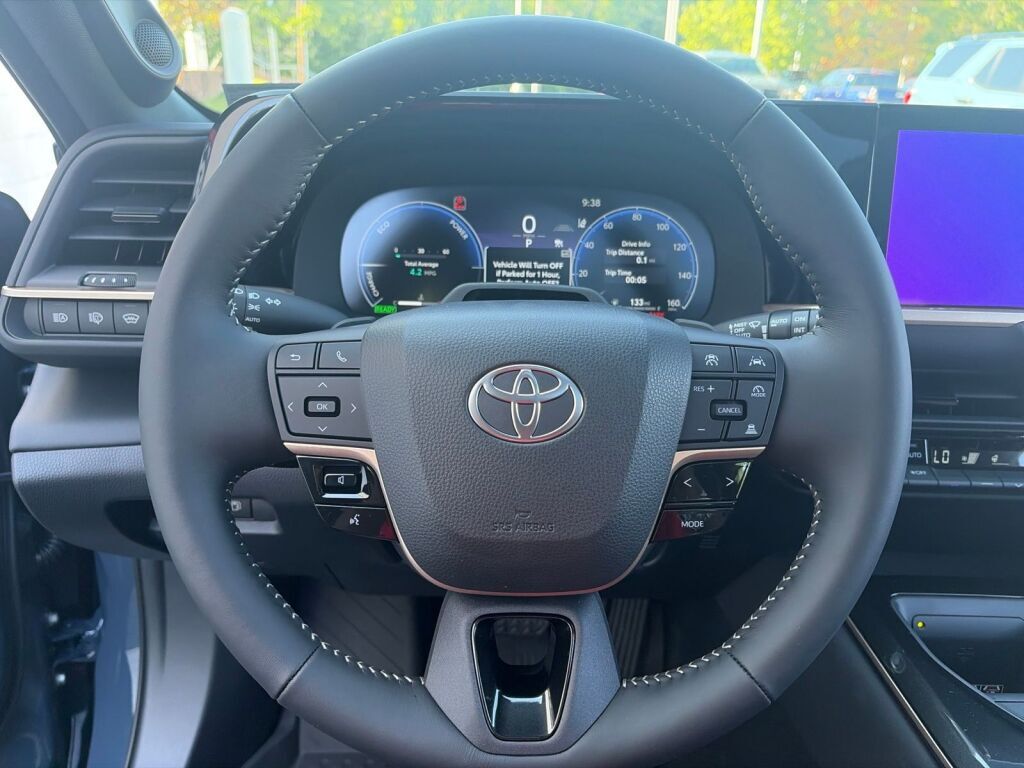 2026 Toyota Crown Signia Limited Fredericksburg VA