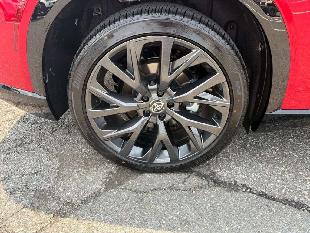 2026 Toyota Crown Signia Limited Fredericksburg VA